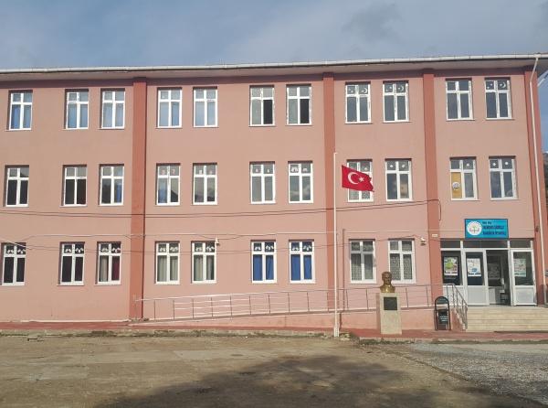 Sakarkaya Ortaokulu Fotoğrafı